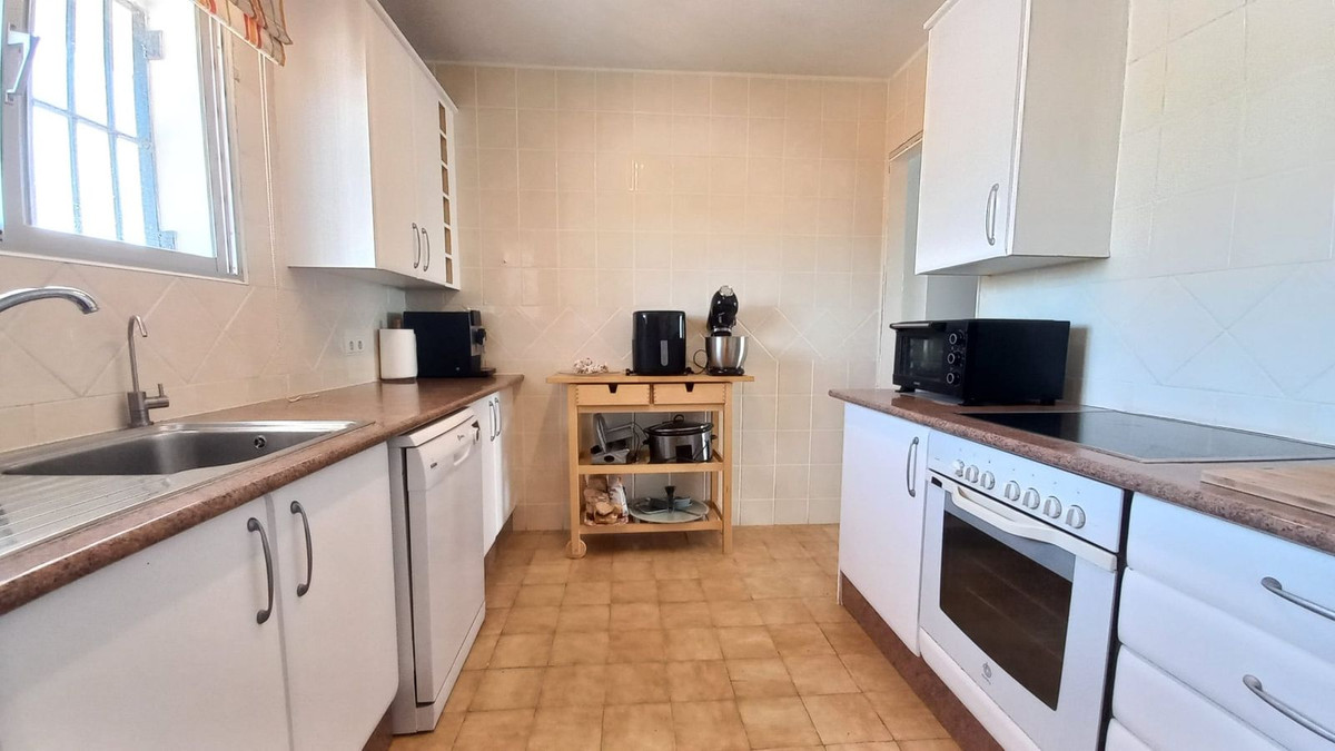 2 Bed Apartment for sale in El Faro Costa Del Sol, Málaga, Spain