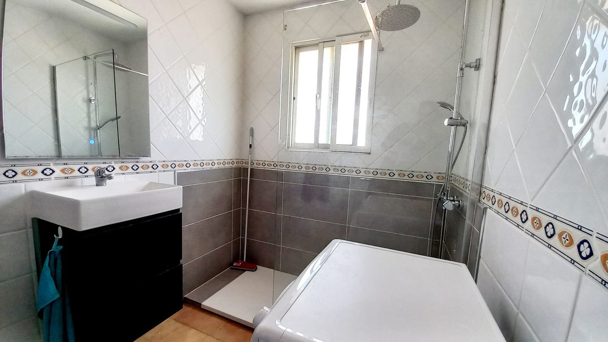 2 Bed Apartment for sale in El Faro Costa Del Sol, Málaga, Spain
