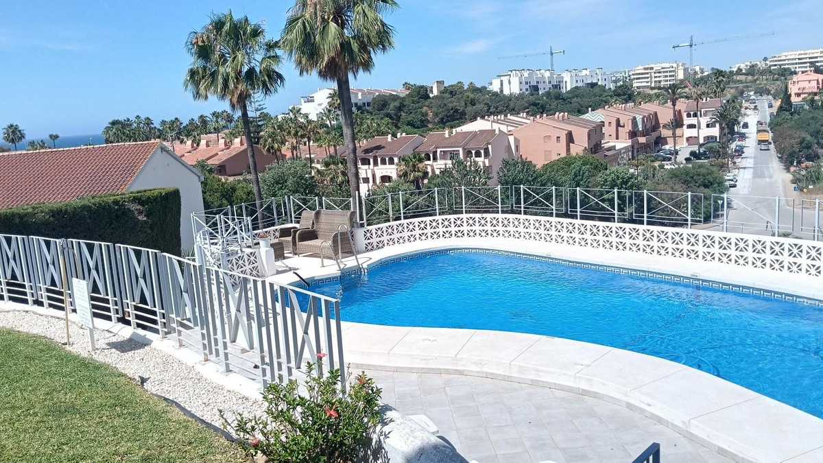 2 Bed Apartment for sale in El Faro Costa Del Sol, Málaga, Spain