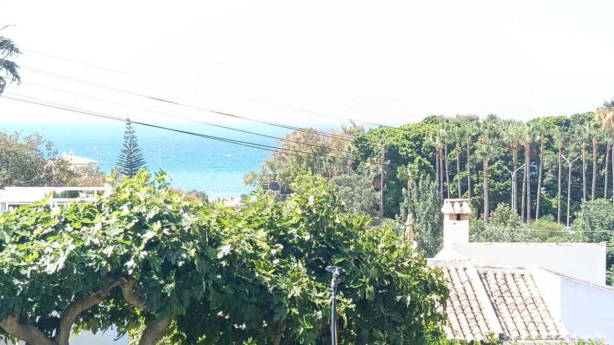 2 Bed Apartment for sale in El Faro Costa Del Sol, Málaga, Spain