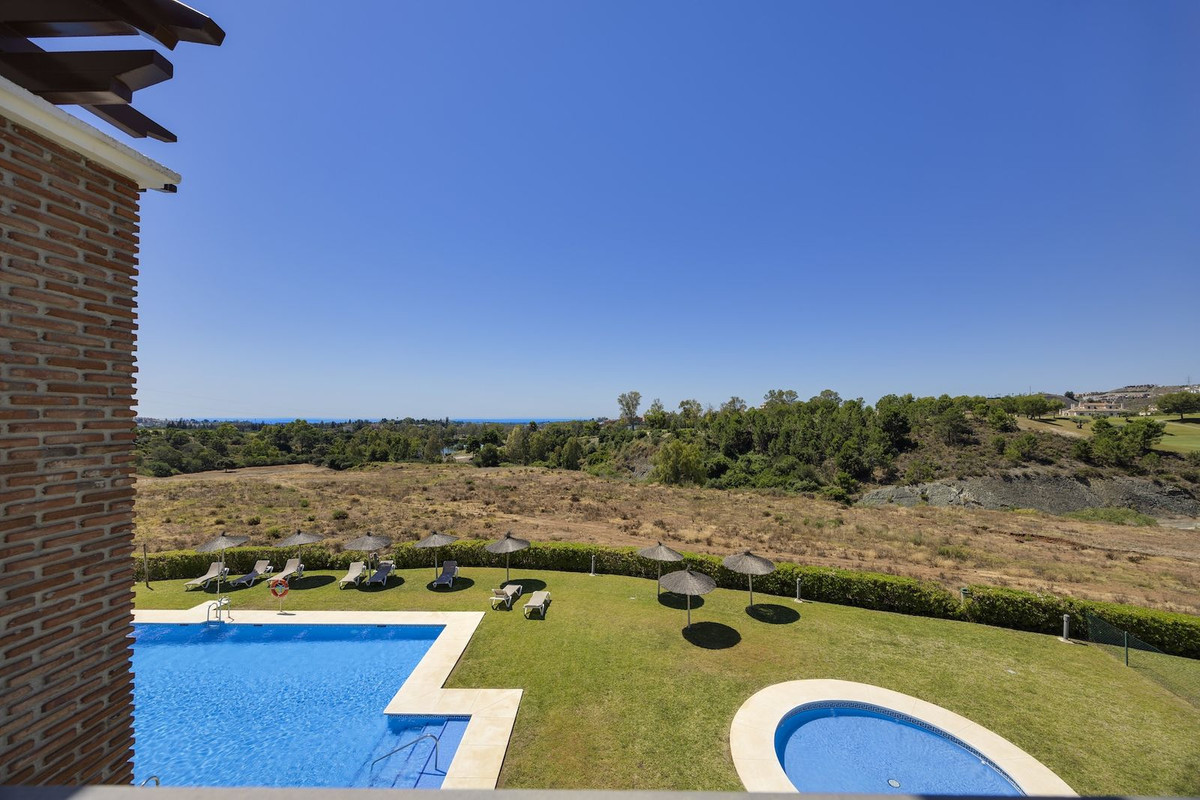 3 Bed Apartment for sale in Los Arqueros Costa Del Sol, Málaga, Spain