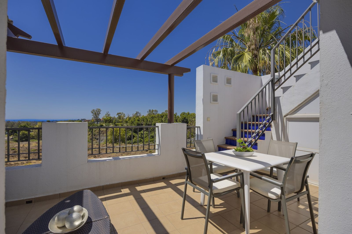 3 Bed Apartment for sale in Los Arqueros Costa Del Sol, Málaga, Spain