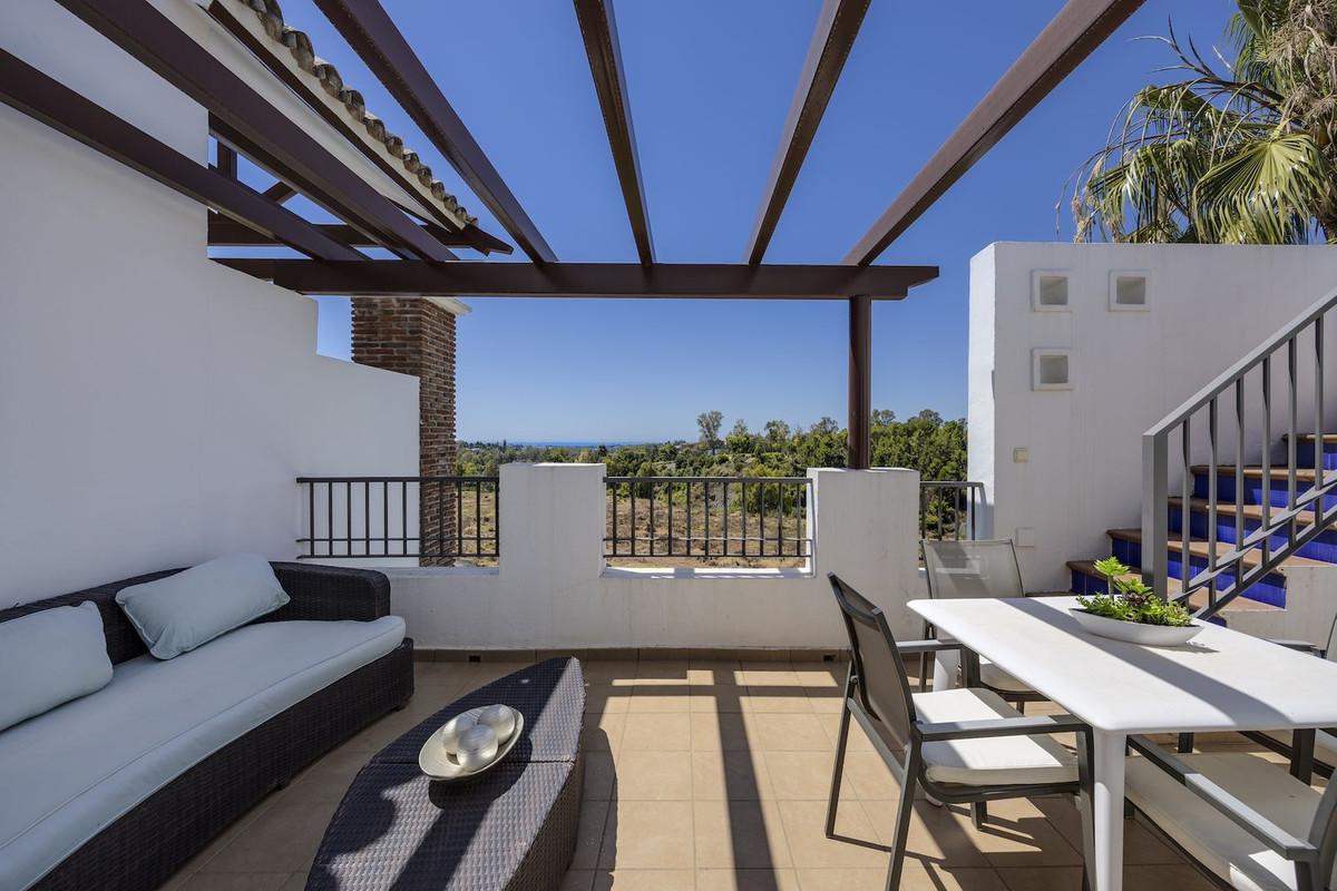3 Bed Apartment for sale in Los Arqueros Costa Del Sol, Málaga, Spain