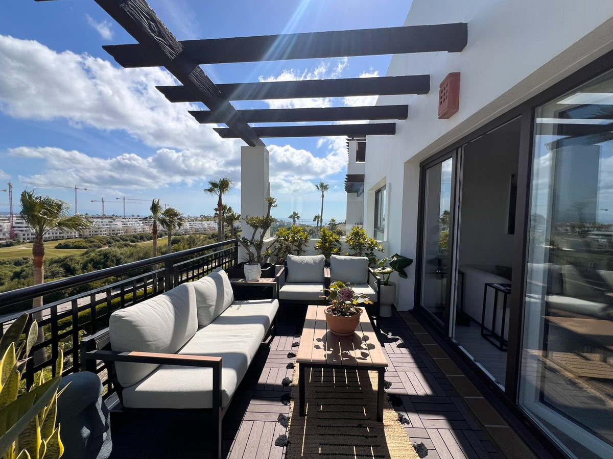 Se vende Apartamento Planta Media de 2 dormitorios en Costa Del Sol, Cadiz, España