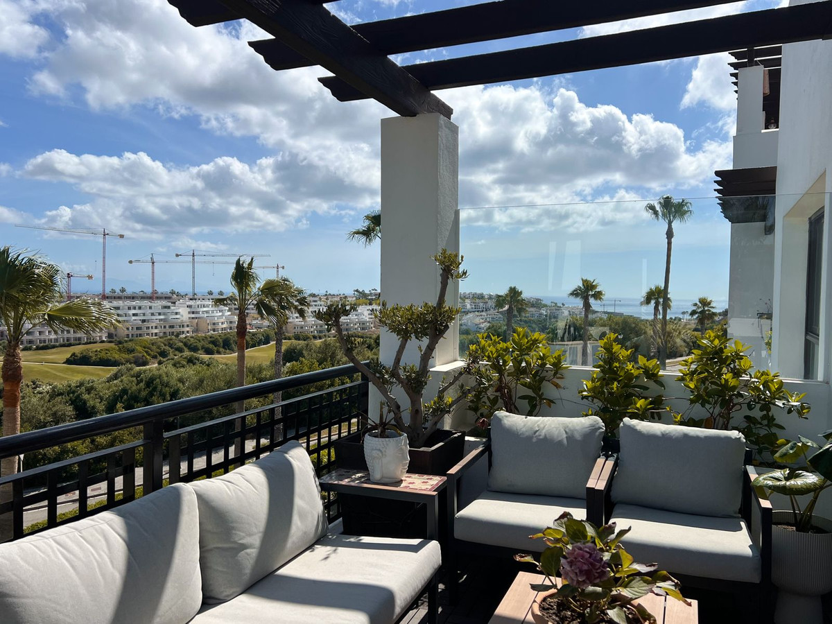 Se vende Apartamento Planta Media de 2 dormitorios en Costa Del Sol, Cadiz, España
