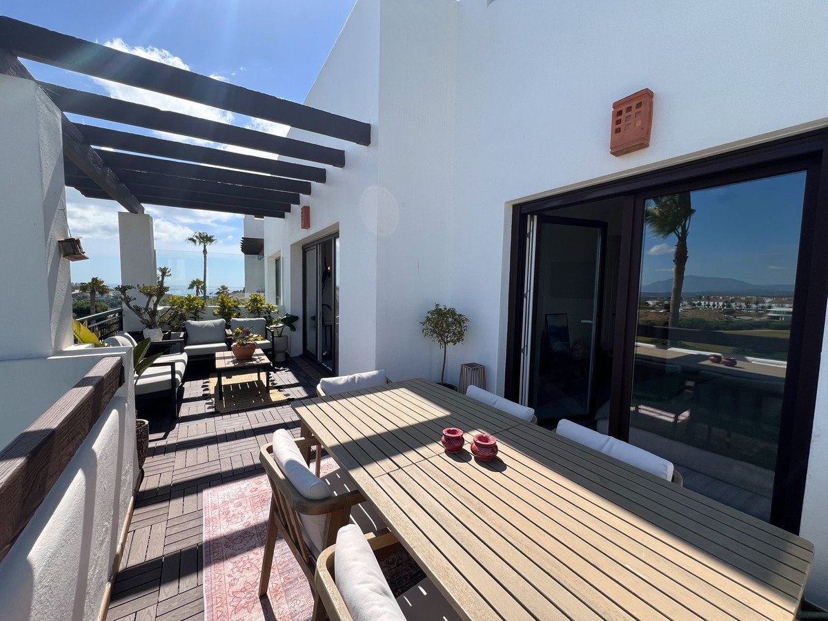 Se vende Apartamento Planta Media de 2 dormitorios en Costa Del Sol, Cadiz, España