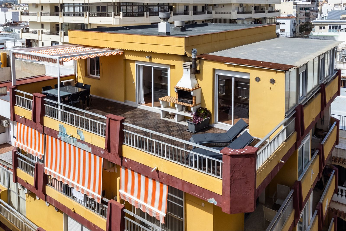 Se vende Apartamento en Planta Última de 3 dormitorios en Costa Del Sol, Málaga, España