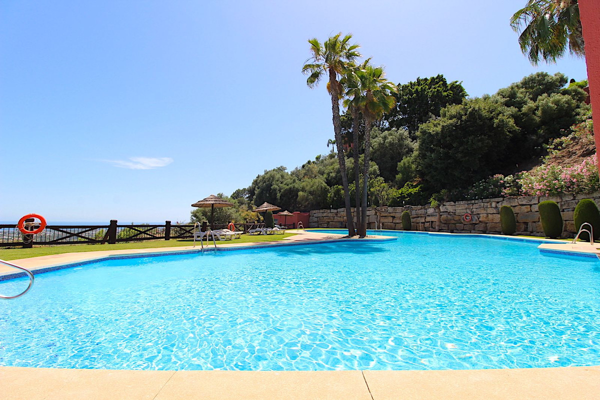 2 Bed Apartment for sale in Monte Halcones Costa Del Sol, Málaga, Spain
