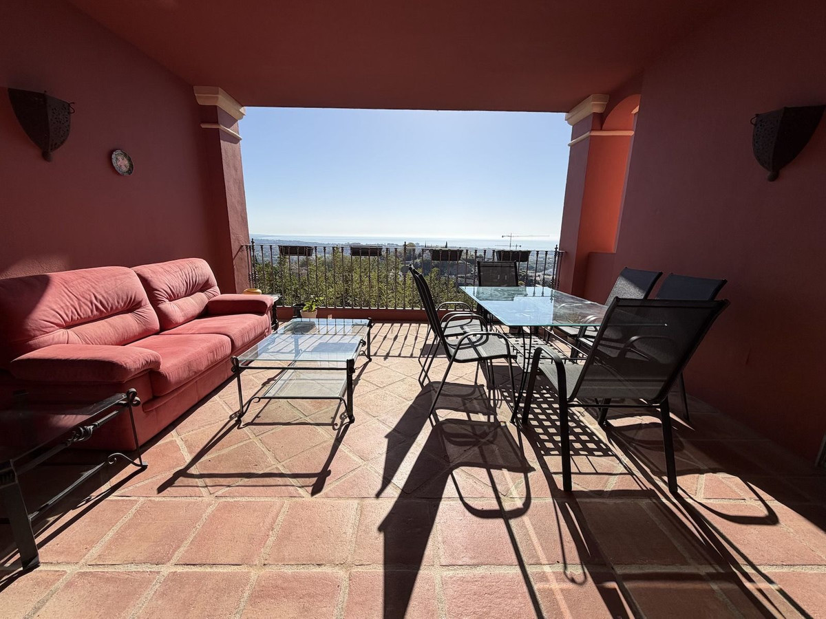 2 Bed Apartment for sale in Monte Halcones Costa Del Sol, Málaga, Spain