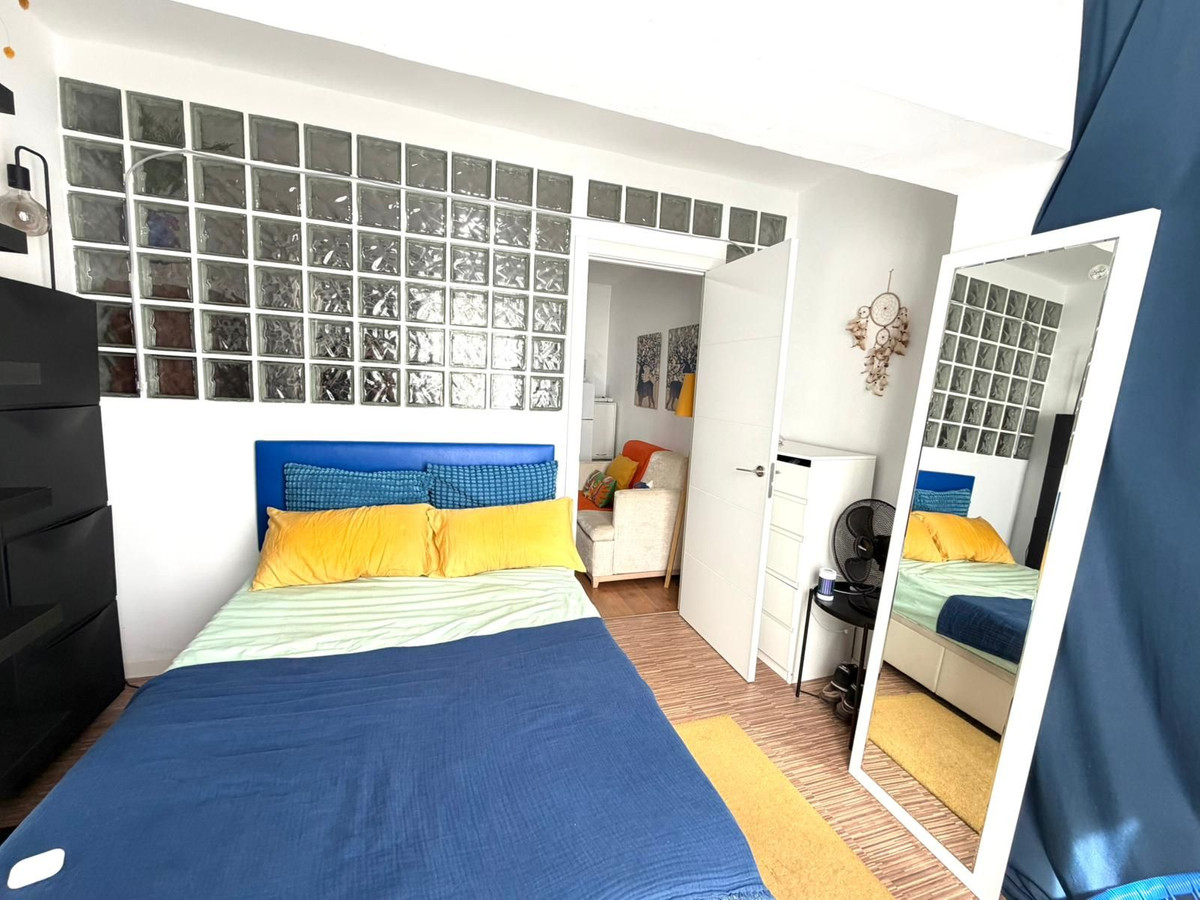 Se vende Apartamento Planta Media de 1 dormitorios en Costa Del Sol, Málaga, España