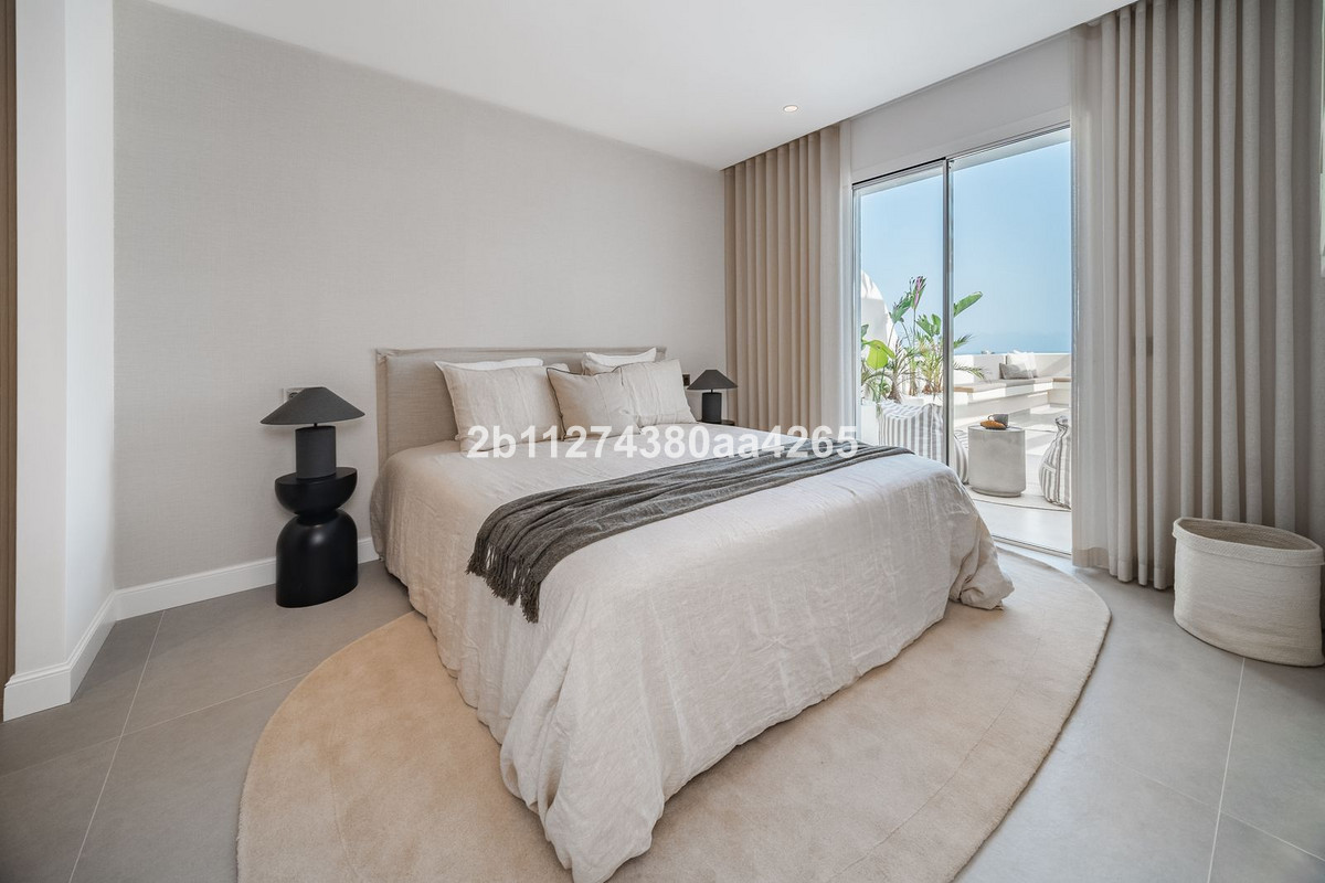 3 Bed Apartment for sale in Marbella Costa Del Sol, Málaga, Spain