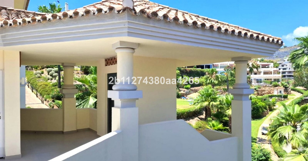 3 Bed Apartment for sale in Marbella Costa Del Sol, Málaga, Spain