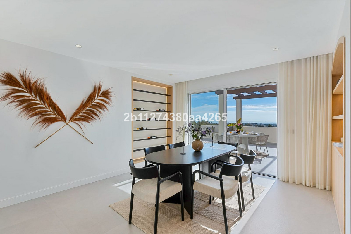 3 Bed Apartment for sale in Marbella Costa Del Sol, Málaga, Spain