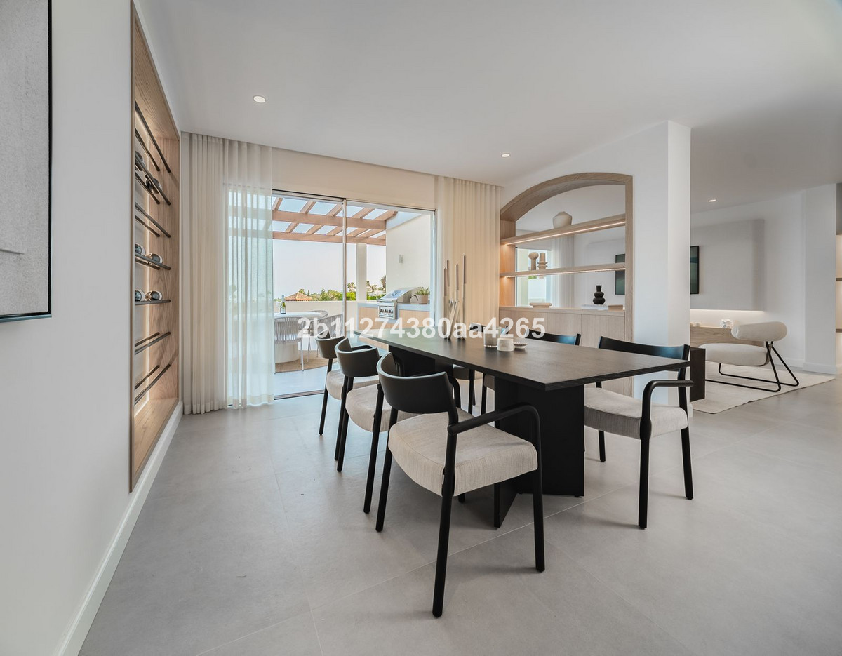 3 Bed Apartment for sale in Marbella Costa Del Sol, Málaga, Spain