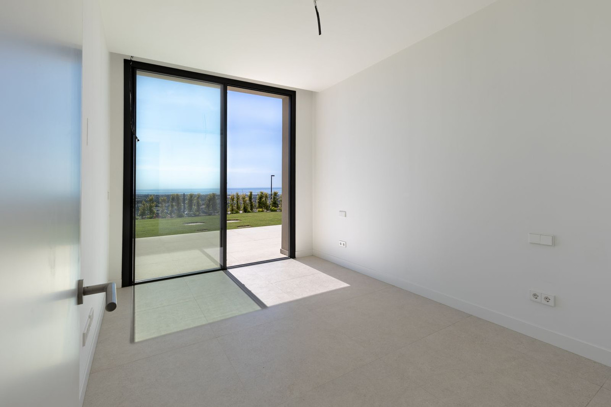 3 Bed Townhouse for sale in Benahavís Costa Del Sol, Málaga, Spain