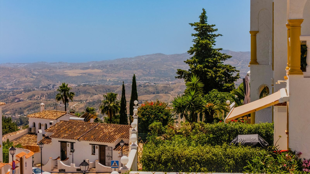 Se vende Pareada de 3 dormitorios en Costa Del Sol, Málaga, España