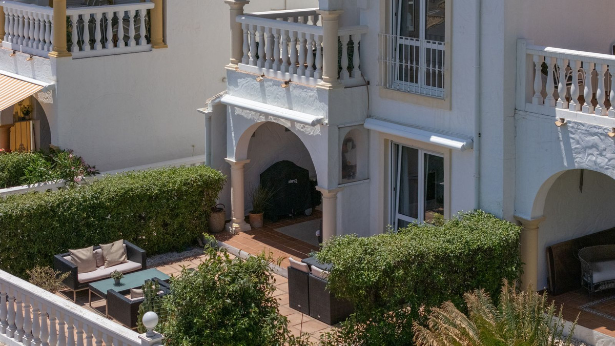 Se vende Pareada de 3 dormitorios en Costa Del Sol, Málaga, España