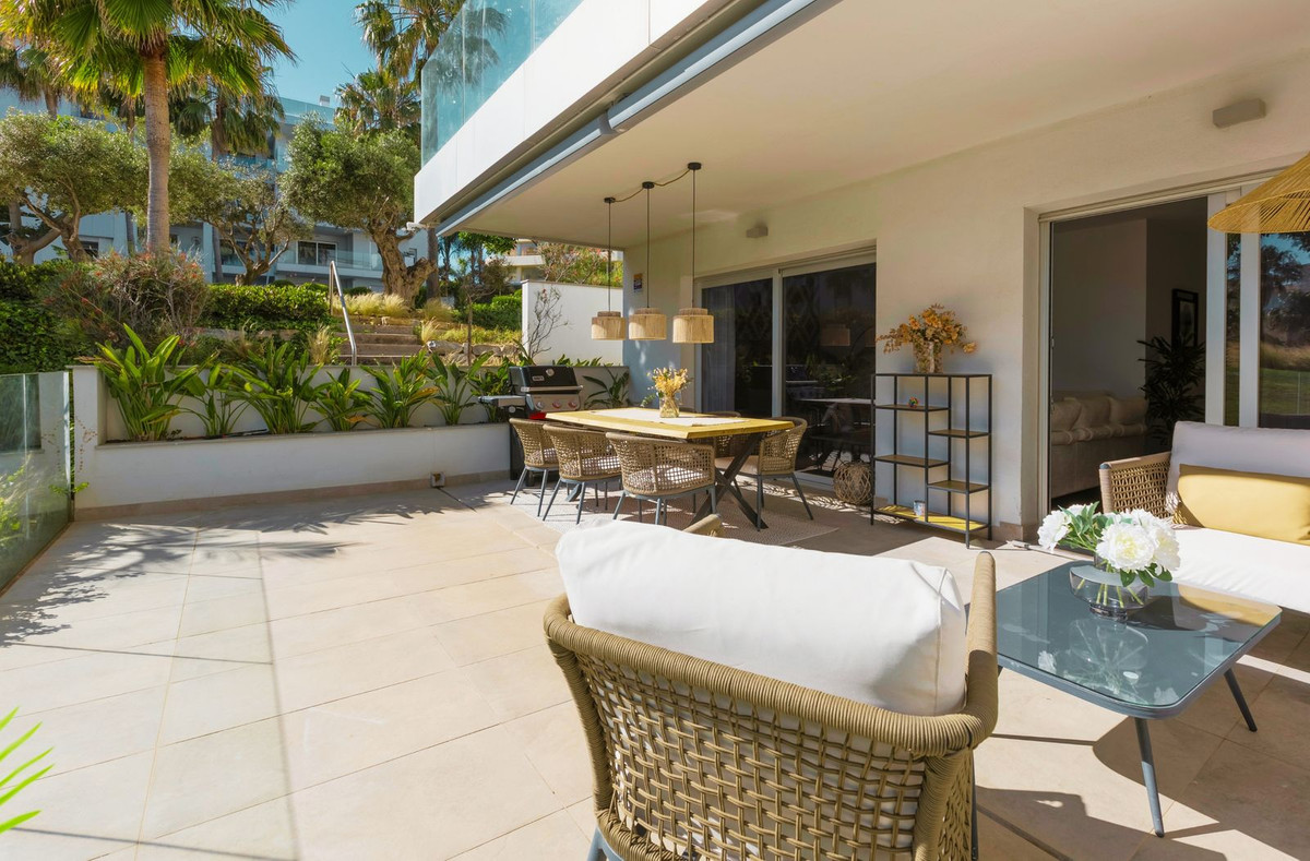 3 Bed Apartment for sale in Mijas Costa Costa Del Sol, Málaga, Spain