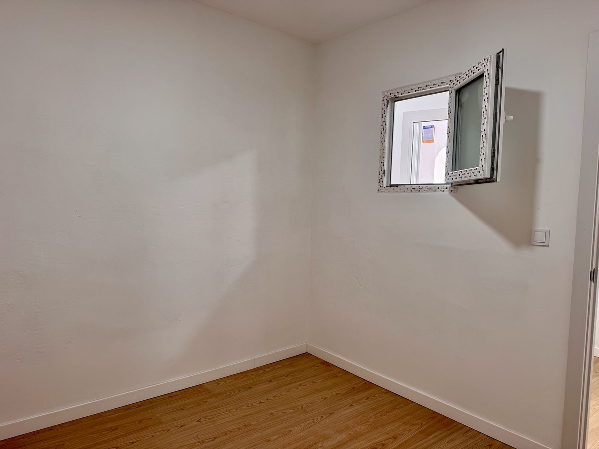 Se vende Apartamento en Planta Última de 4 dormitorios en Costa Del Sol, Málaga, España