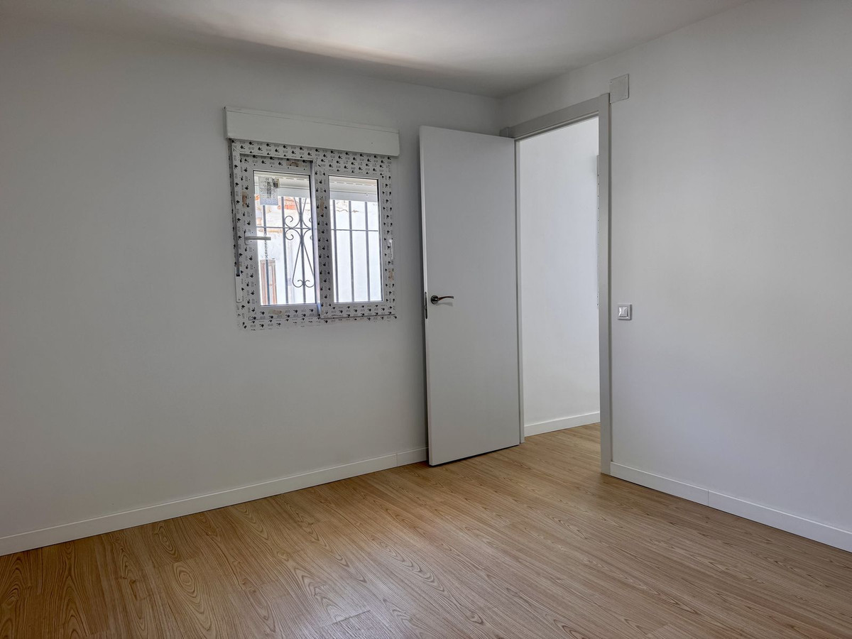 Se vende Apartamento en Planta Última de 4 dormitorios en Costa Del Sol, Málaga, España