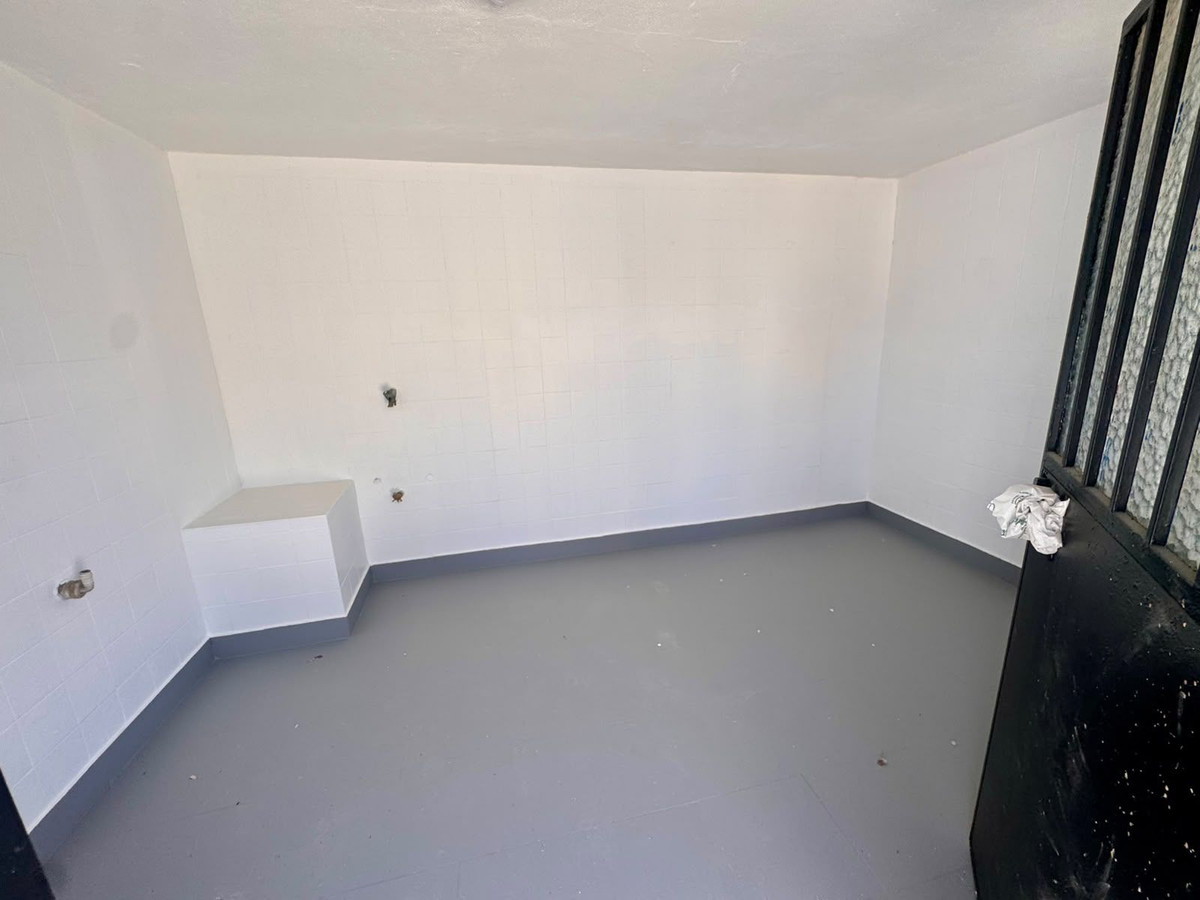 Se vende Apartamento en Planta Última de 4 dormitorios en Costa Del Sol, Málaga, España