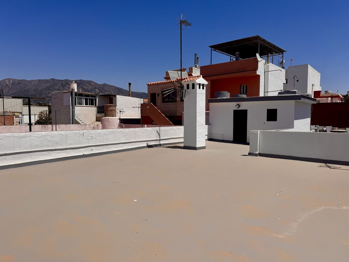 Se vende Apartamento en Planta Última de 4 dormitorios en Costa Del Sol, Málaga, España