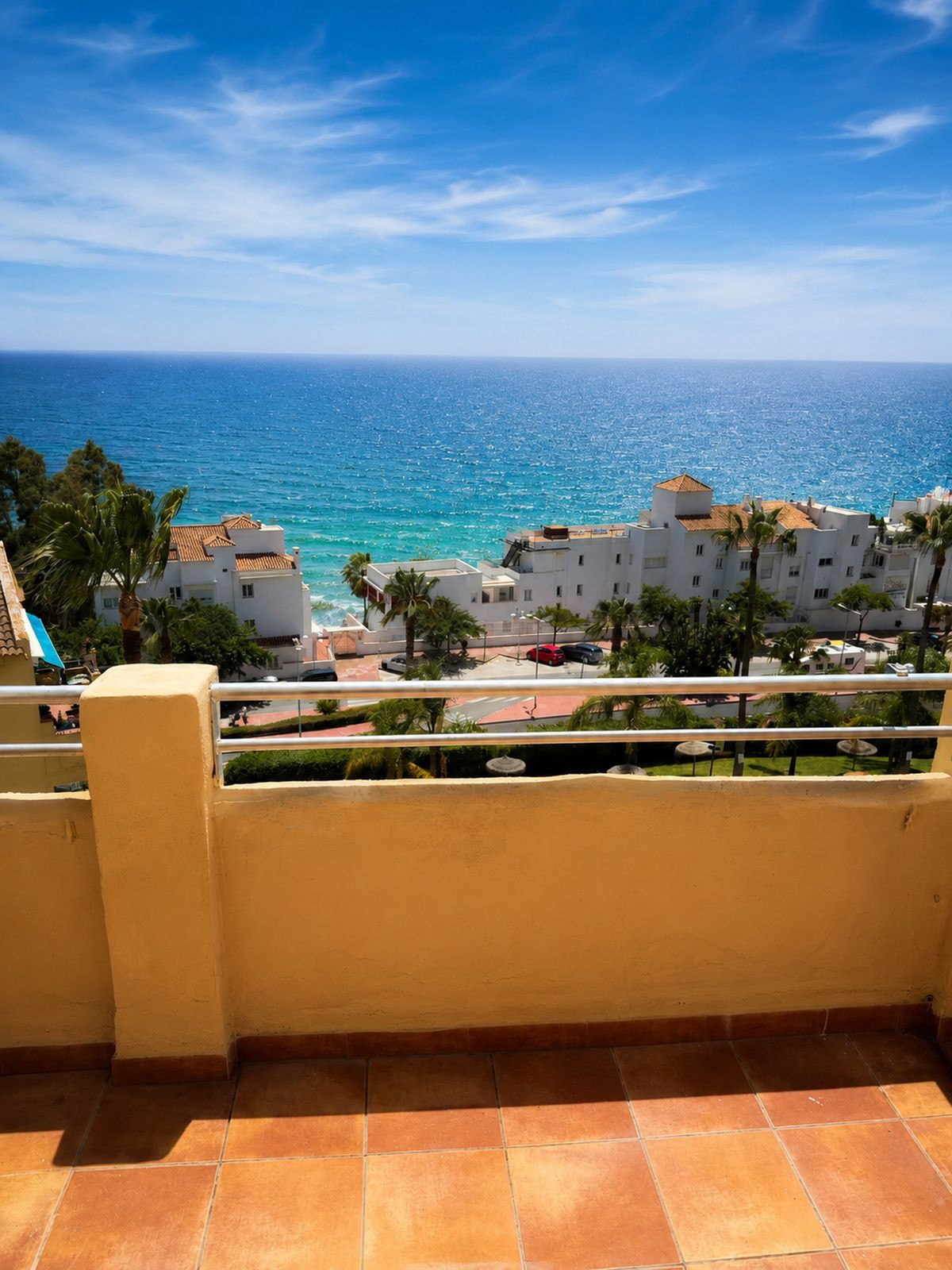 Se vende Apartamento en Planta Última de 3 dormitorios en Costa Del Sol, Málaga, España