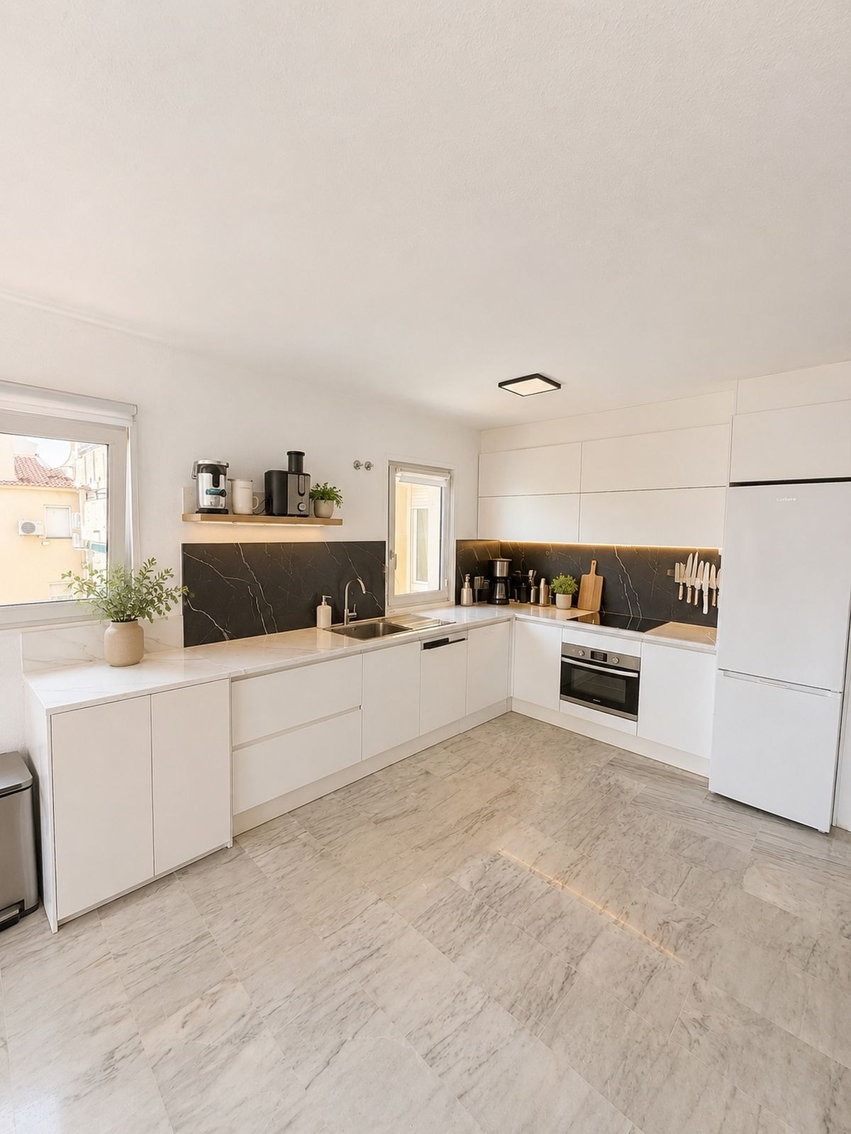 Se vende Apartamento en Planta Última de 3 dormitorios en Costa Del Sol, Málaga, España
