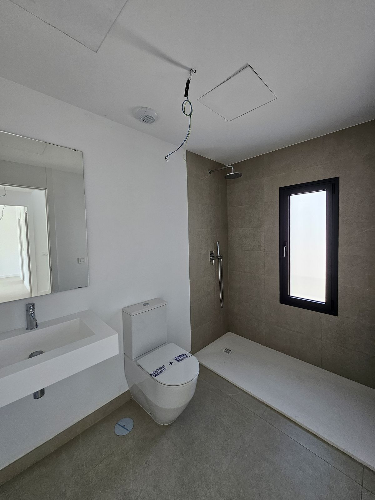 3 Bed Townhouse for sale in Atalaya Costa Del Sol, Málaga, Spain