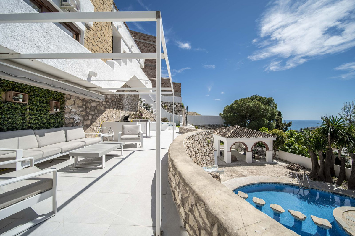 Se vende Villa - Chalet de 5 dormitorios en Costa Del Sol, Málaga, España