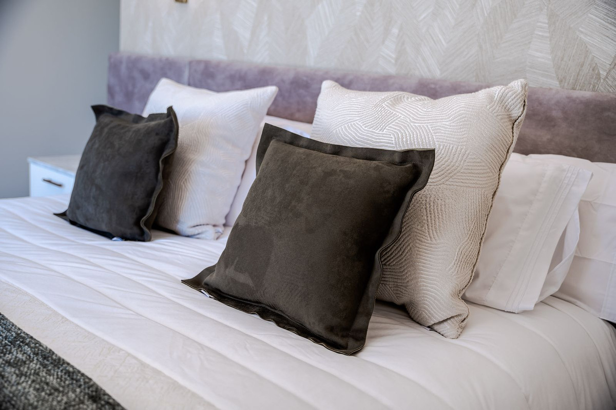 3 Bed Apartment for sale in Estepona Costa Del Sol, Málaga, Spain