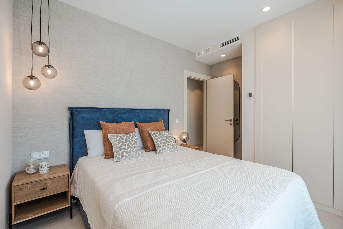 3 Bed Apartment for sale in Estepona Costa Del Sol, Málaga, Spain