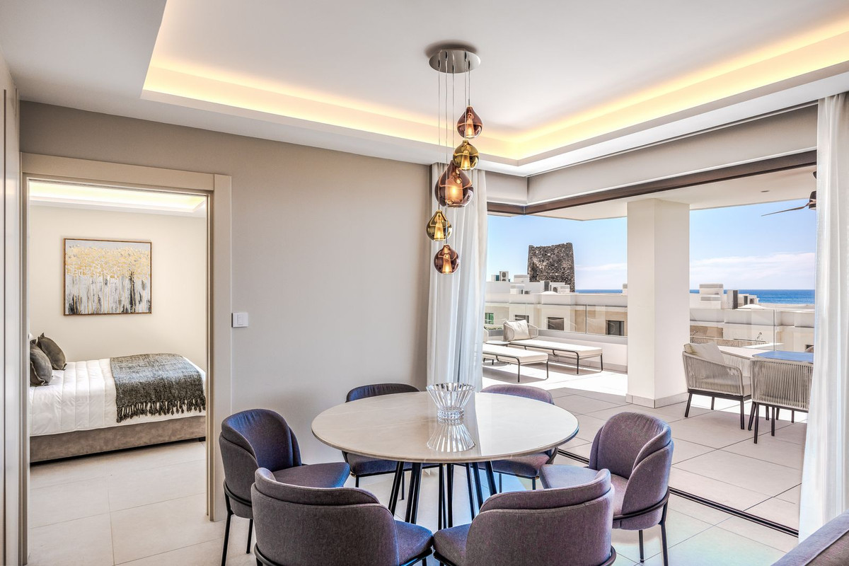 3 Bed Apartment for sale in Estepona Costa Del Sol, Málaga, Spain
