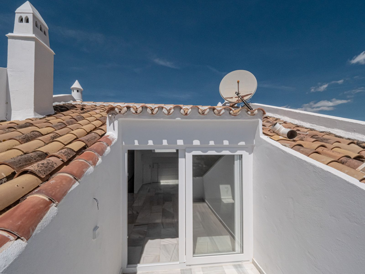 Se vende Adosada de 4 dormitorios en Costa Del Sol, Málaga, España