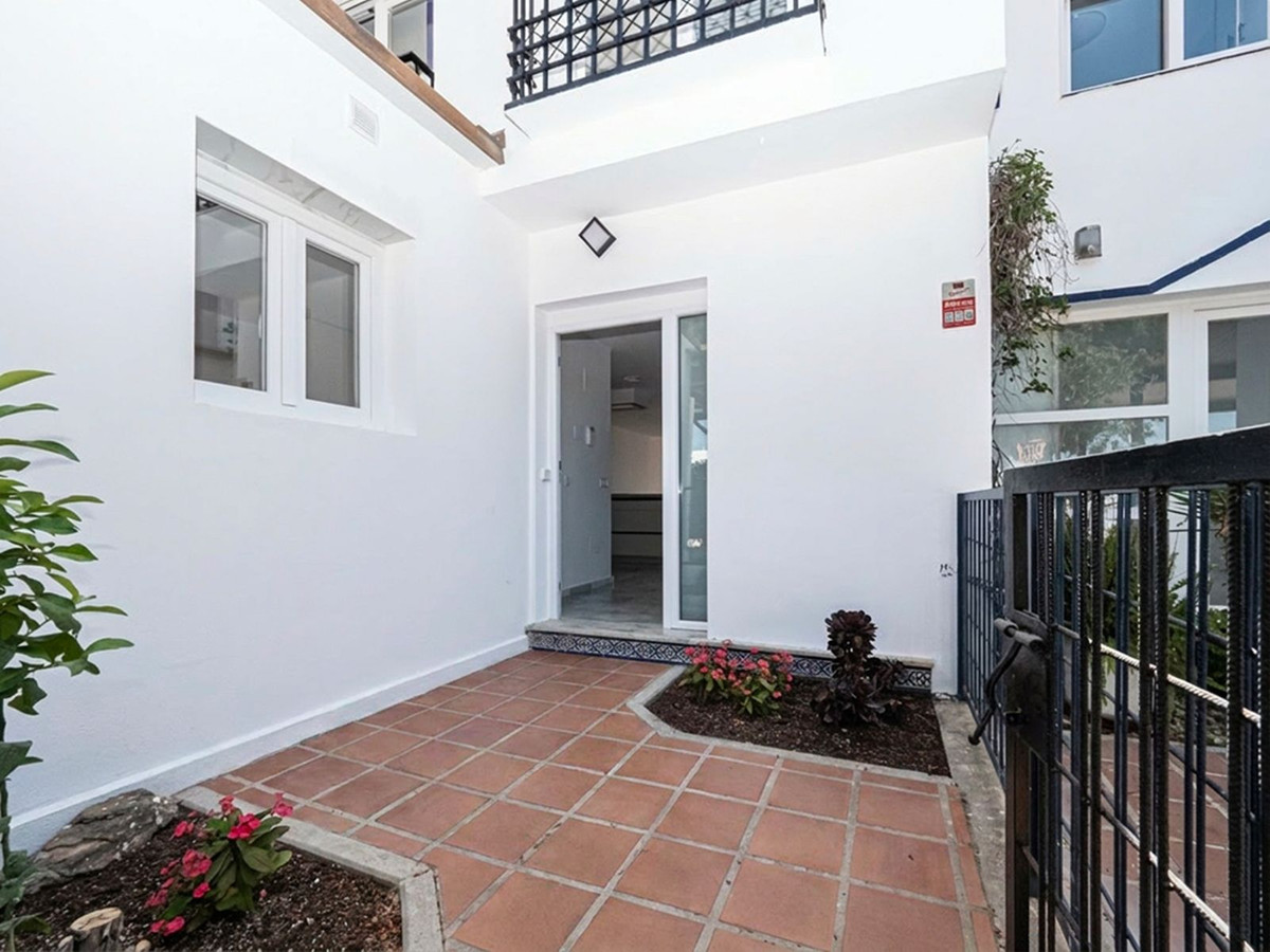 Se vende Adosada de 4 dormitorios en Costa Del Sol, Málaga, España