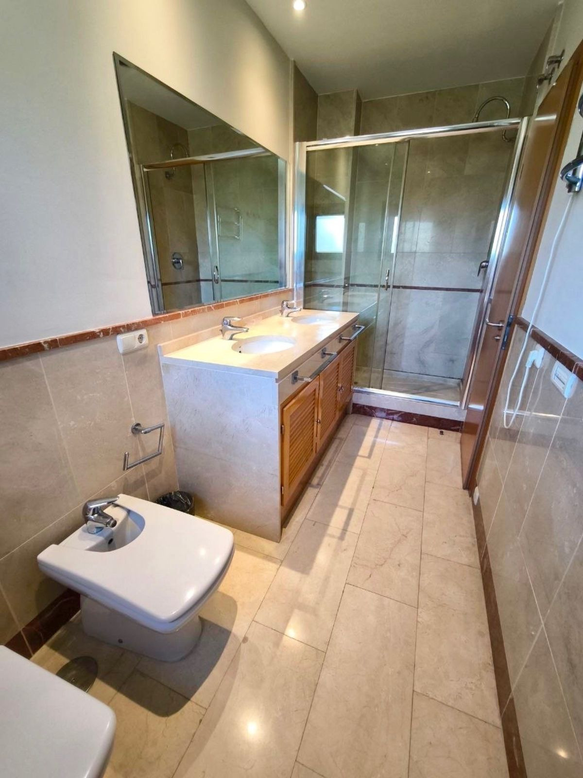 3 Bed Apartment for sale in Puerto Banús Costa Del Sol, Málaga, Spain