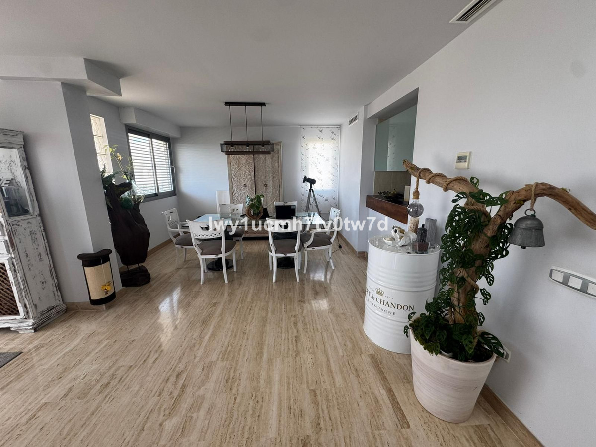 5 Bed Apartment for sale in La Cala De Mijas Costa Del Sol, Málaga, Spain
