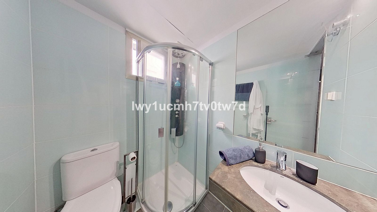 5 Bed Apartment for sale in La Cala De Mijas Costa Del Sol, Málaga, Spain