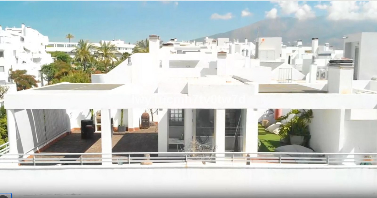 5 Bed Apartment for sale in La Cala De Mijas Costa Del Sol, Málaga, Spain