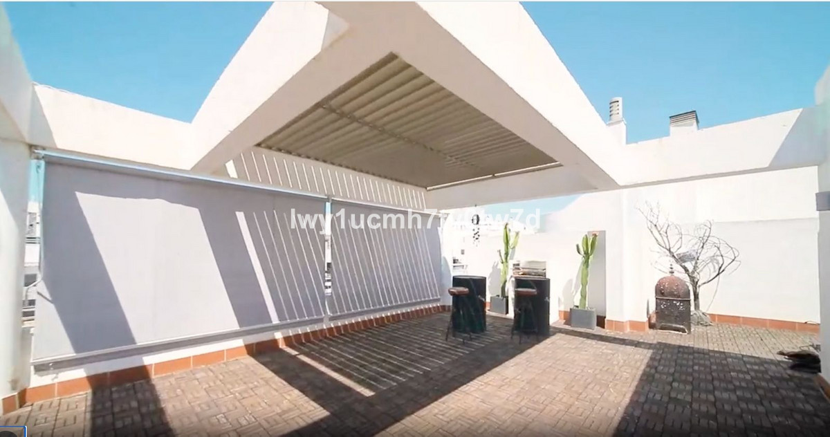5 Bed Apartment for sale in La Cala De Mijas Costa Del Sol, Málaga, Spain