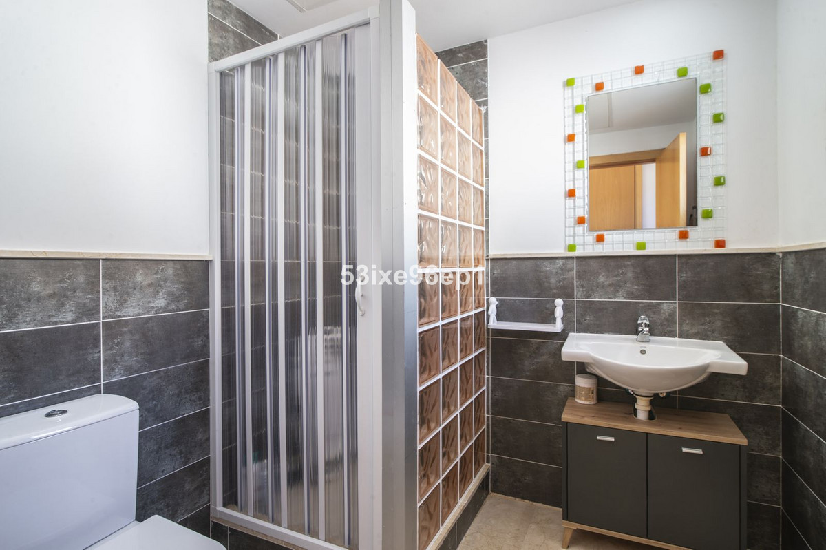2 Bed Townhouse for sale in Doña Julia Costa Del Sol, Málaga, Spain