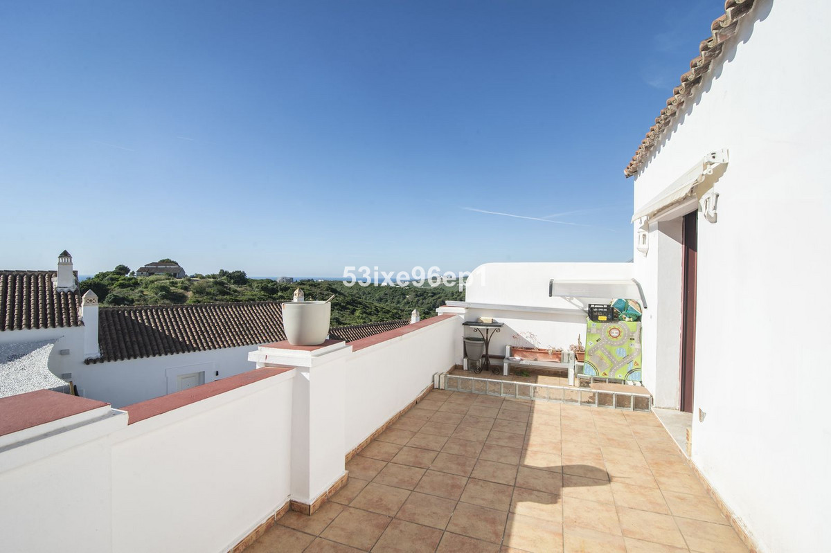 2 Bed Townhouse for sale in Doña Julia Costa Del Sol, Málaga, Spain