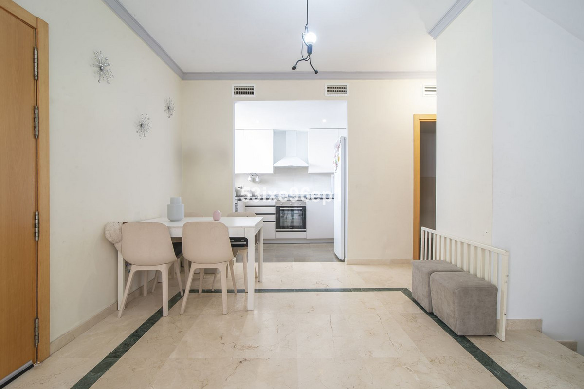 2 Bed Townhouse for sale in Doña Julia Costa Del Sol, Málaga, Spain