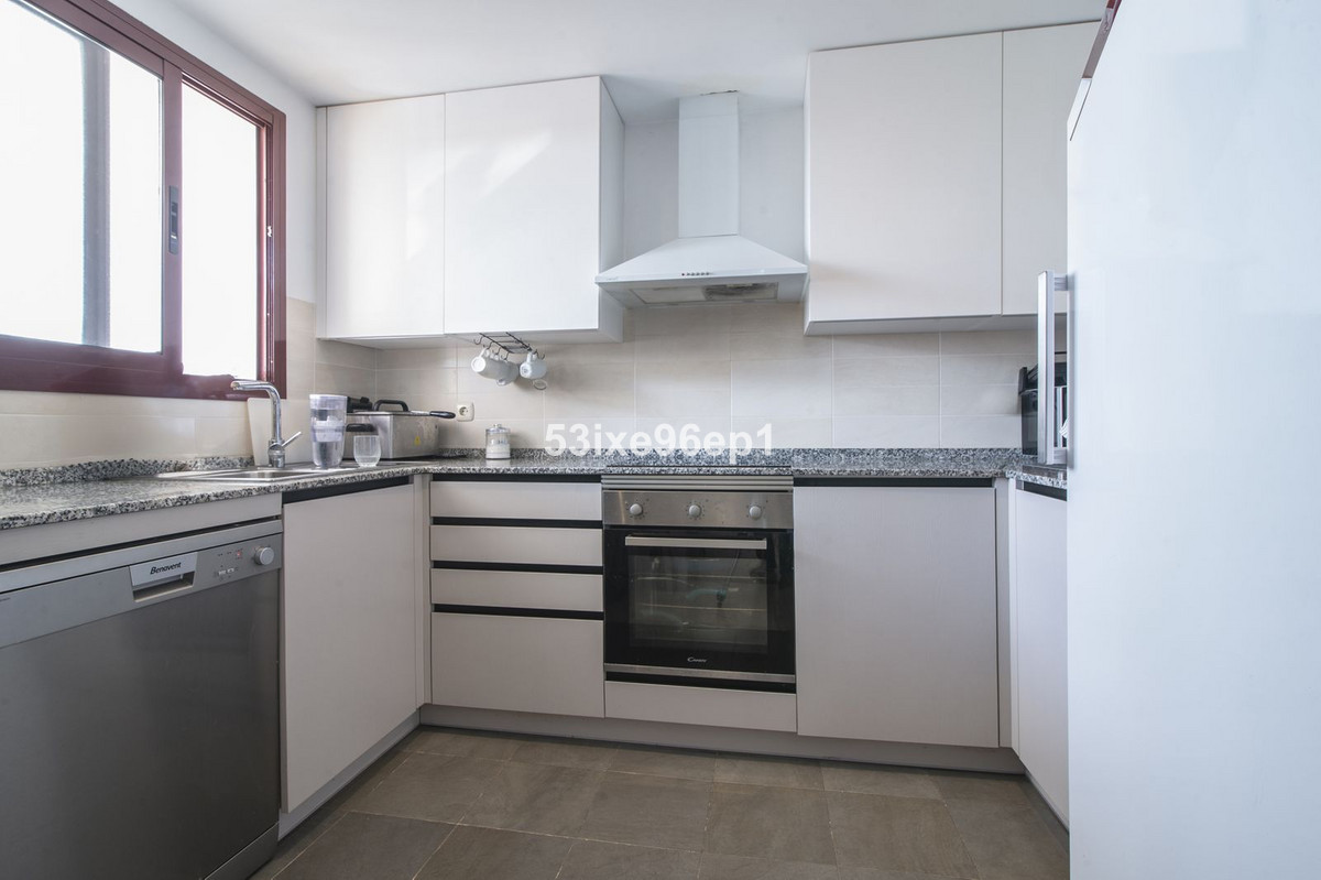 2 Bed Townhouse for sale in Doña Julia Costa Del Sol, Málaga, Spain