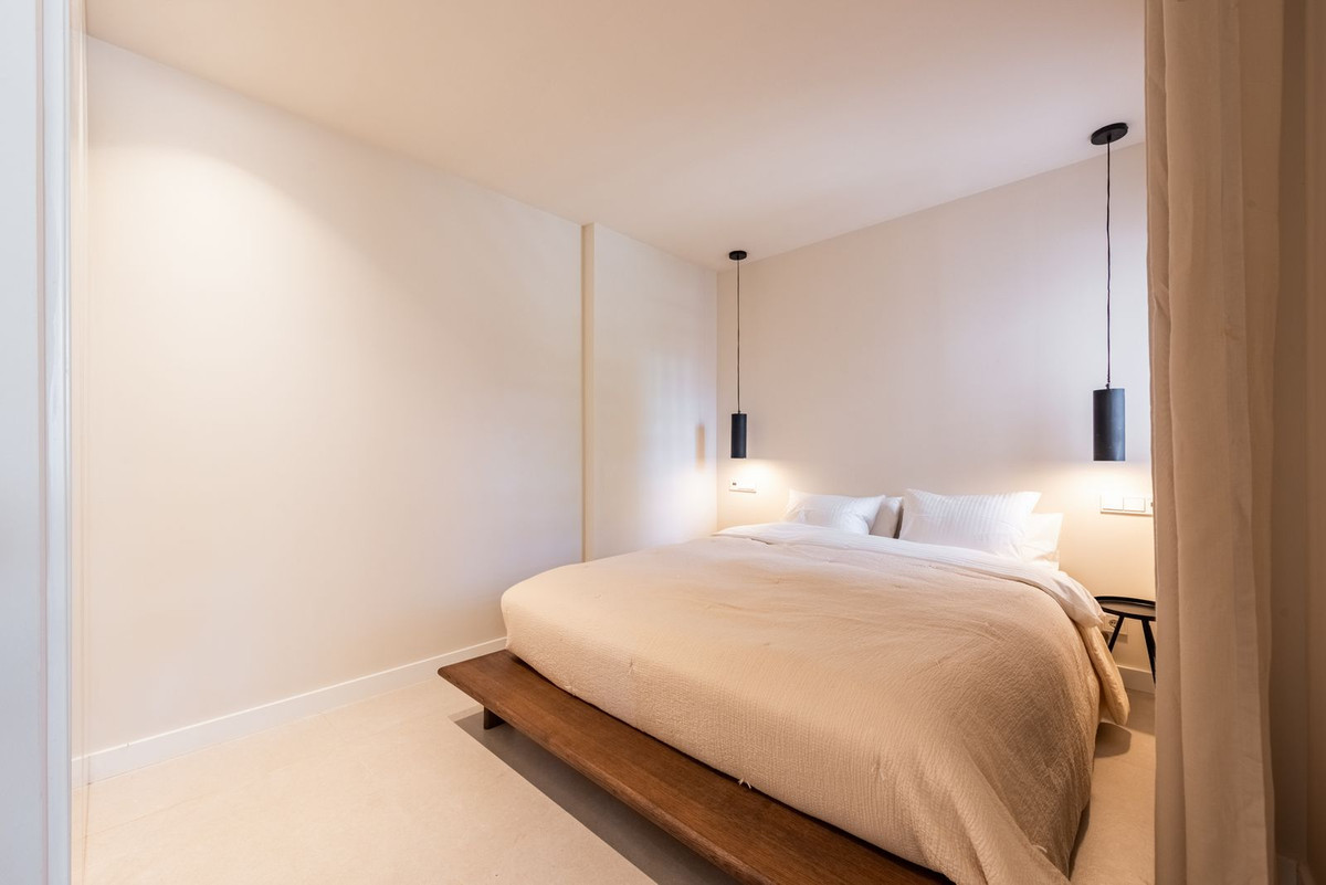 3 Bed Apartment for sale in Nueva Andalucía Costa Del Sol, Málaga, Spain