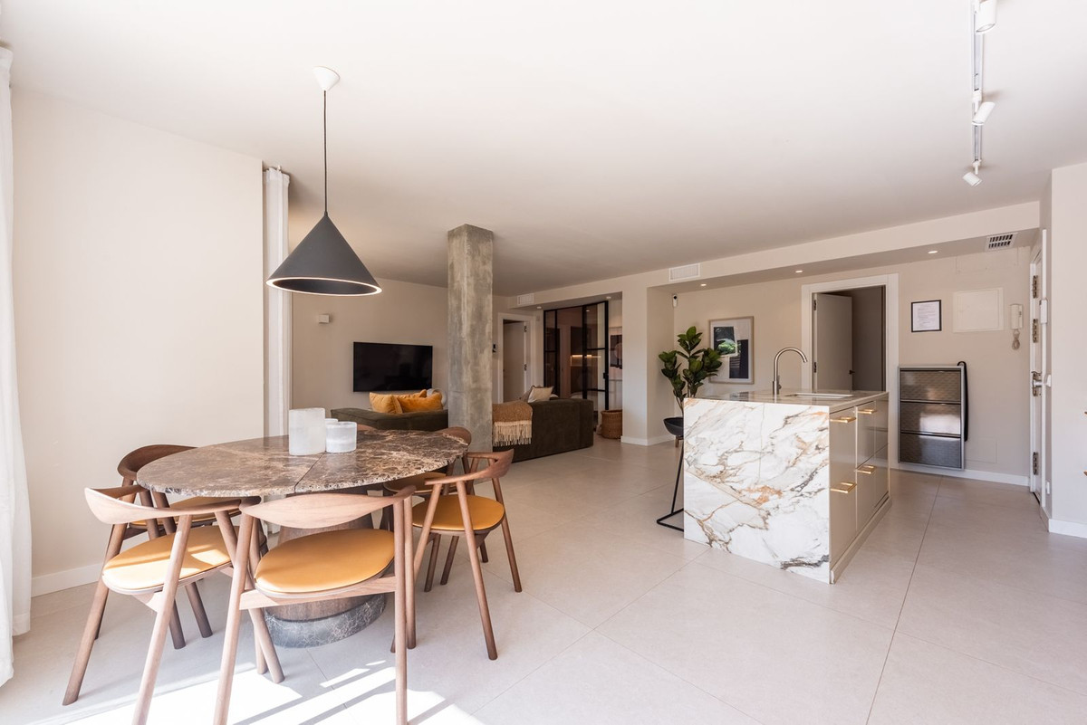 3 Bed Apartment for sale in Nueva Andalucía Costa Del Sol, Málaga, Spain