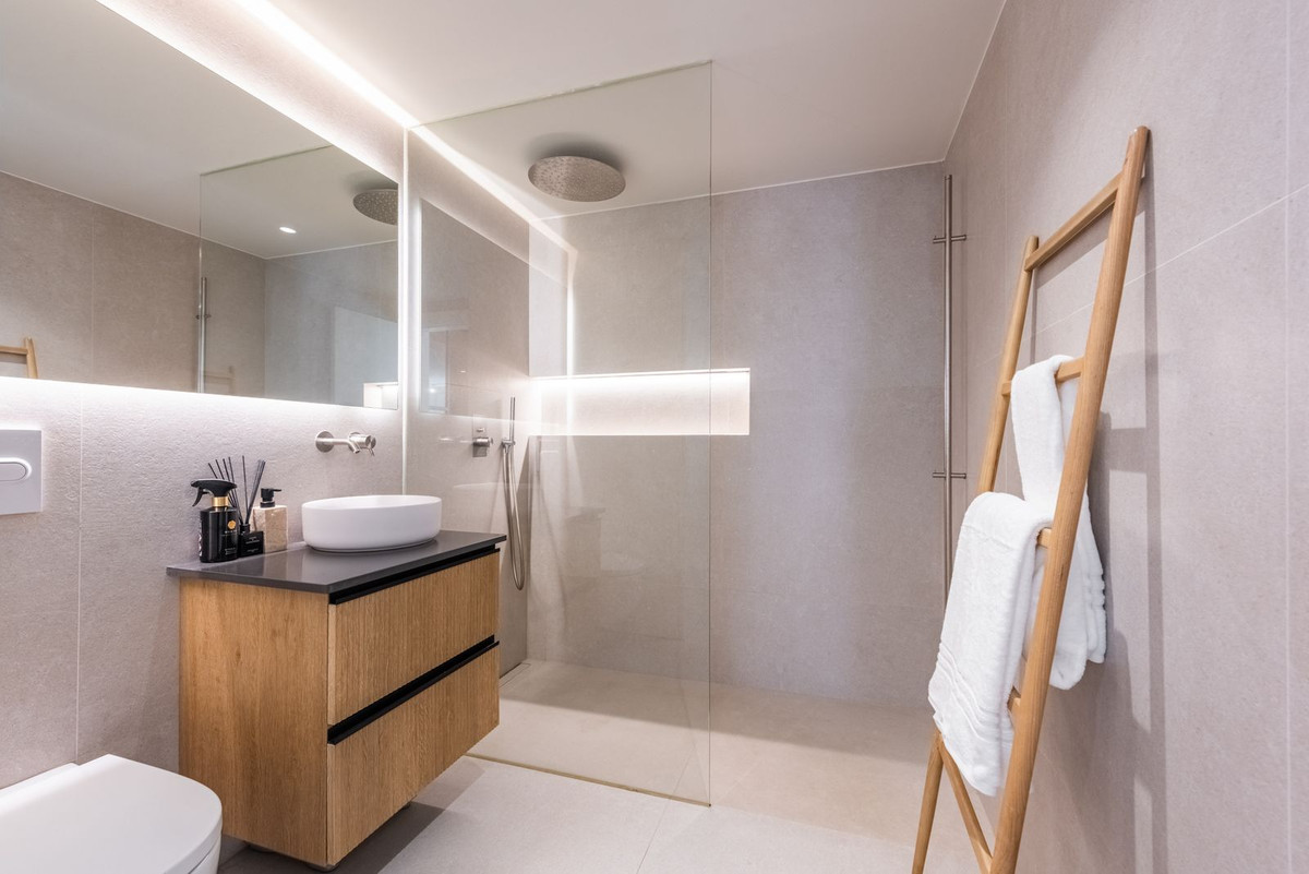 3 Bed Apartment for sale in Nueva Andalucía Costa Del Sol, Málaga, Spain