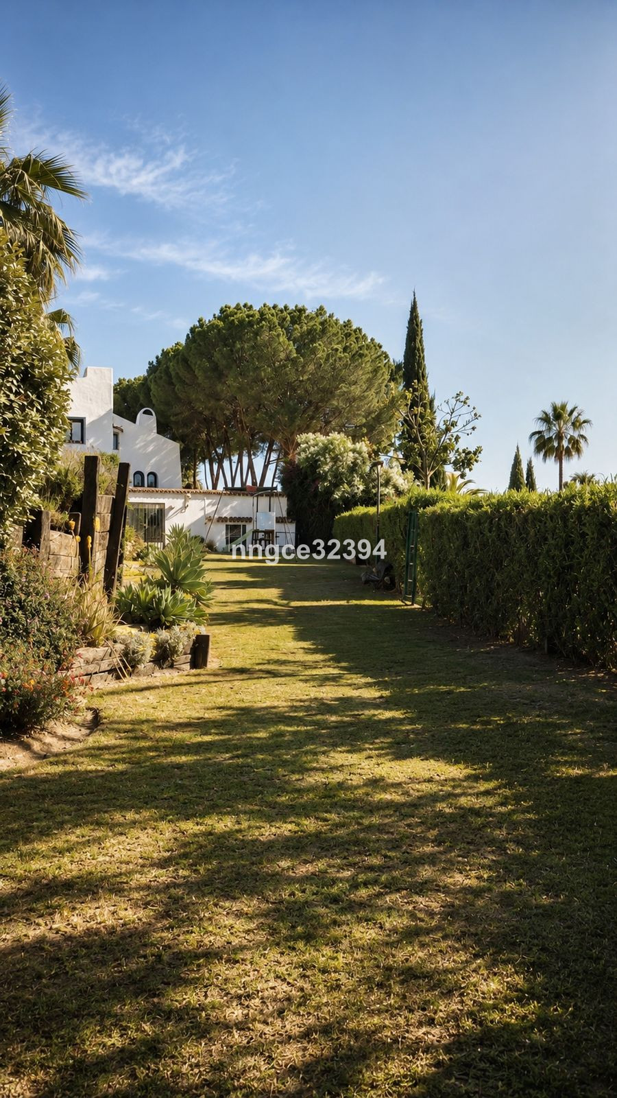 2 Bed Apartment for sale in Nueva Andalucía Costa Del Sol, Málaga, Spain
