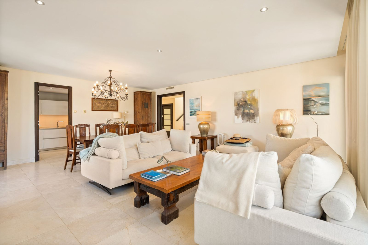 Se vende Adosada de 2 dormitorios en Costa Del Sol, Cadiz, España