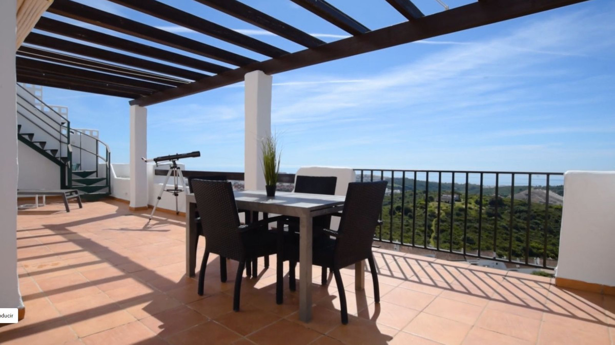 3 Bed Apartment for sale in Casares Costa Del Sol, Málaga, Spain
